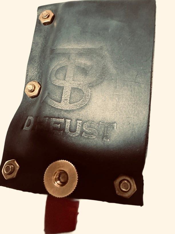 Dheust Handmade Embossed Cowhide Leather